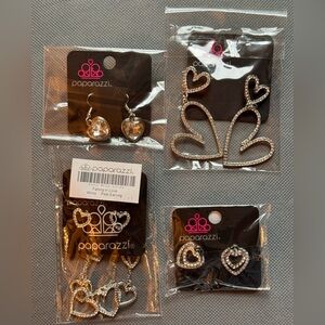 🆕 Paparazzi Earrings - HEARTS 🩶🤍🩶🤍 - new in original packaging